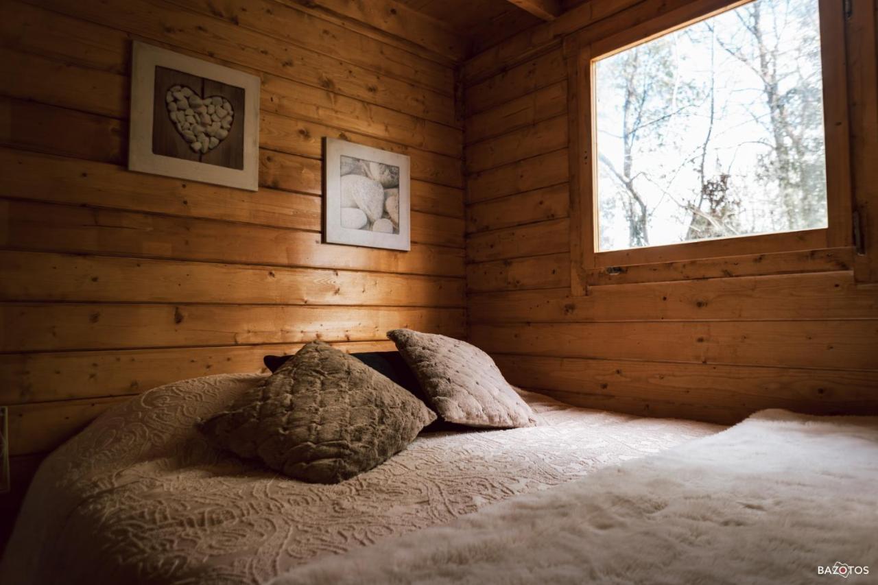 Cabane Insolite Avec Escape Game Saint-Evarzec Exterior photo
